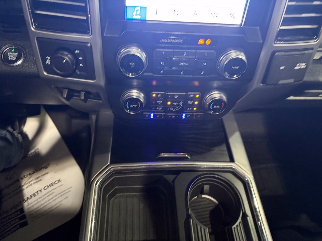 Used 2019 Ford F250 Platinum w/ Platinum Ultimate Package AWD/4WD image 21