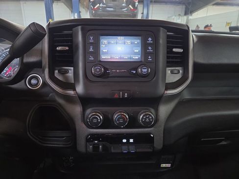 Certified 2024 RAM 3500 Tradesman w/ Chrome Appearance Group image 16