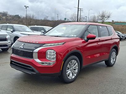 New 2026 Mitsubishi Outlander ES