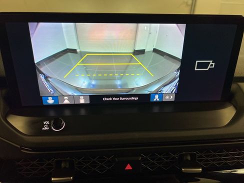 Used 2024 Honda Accord Sport image 13