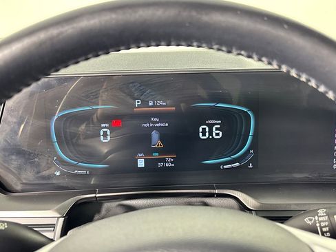 Certified 2024 Kia Telluride S w/ S Sunroof Package image 12