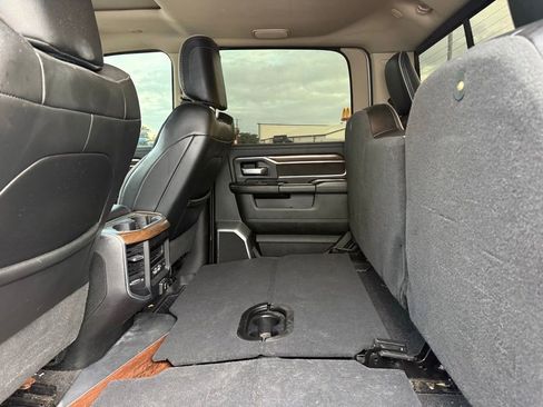 Used 2022 RAM 2500 Laramie AWD/4WD image 11
