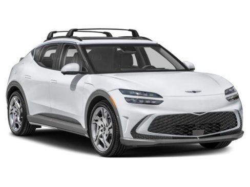 Used 2023 Genesis GV60 Performance image 9