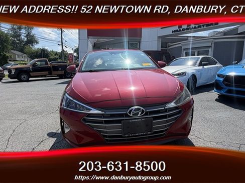 Used 2020 Hyundai Elantra Value Edition w/ Winter Weather Package FWD image 8