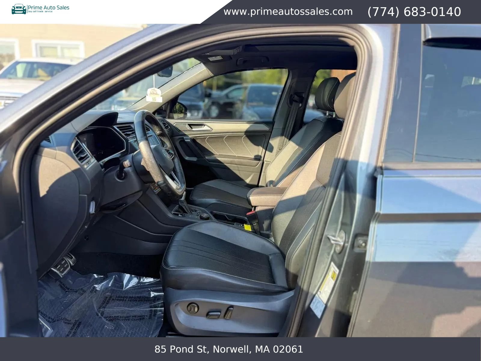 Used 2022 Volkswagen Tiguan SE R-Line AWD/4WD image 9