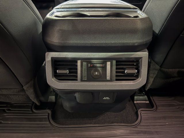 Used 2024 Ford F250 Lariat w/ Lariat Ultimate Package AWD/4WD image 20