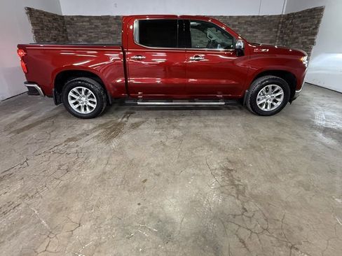 Used 2022 Chevrolet Silverado 1500 LTZ image 10