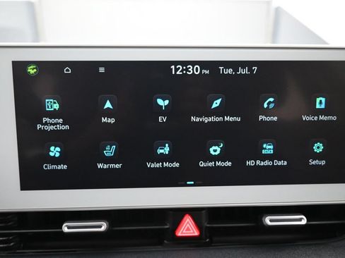 Used 2022 Hyundai Ioniq 5 SEL w/ Cargo Package RWD image 11