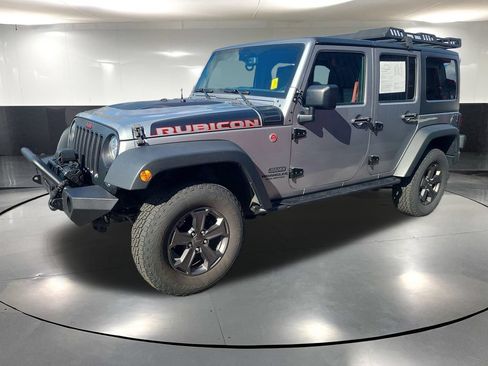 Used 2017 Jeep Wrangler Unlimited Rubicon AWD/4WD image 12