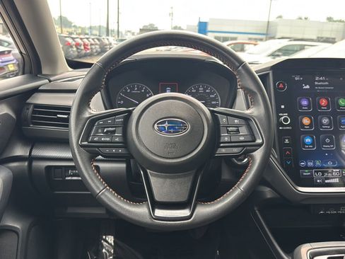 Certified 2024 Subaru Crosstrek 2.5i Limited AWD/4WD image 2