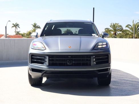New 2026 Porsche Cayenne image 6