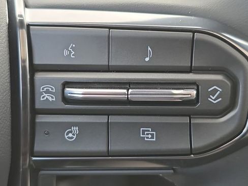 New 2026 GMC Terrain AT4 w/ Convenience Package III AWD/4WD image 40
