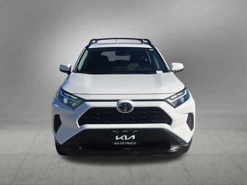 Used 2023 Toyota RAV4 XLE image 9