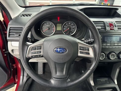 Used 2014 Subaru Forester 2.5i image 23