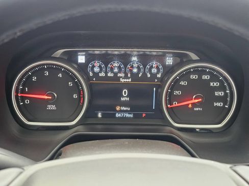 Used 2021 Chevrolet Tahoe Premier AWD/4WD image 32