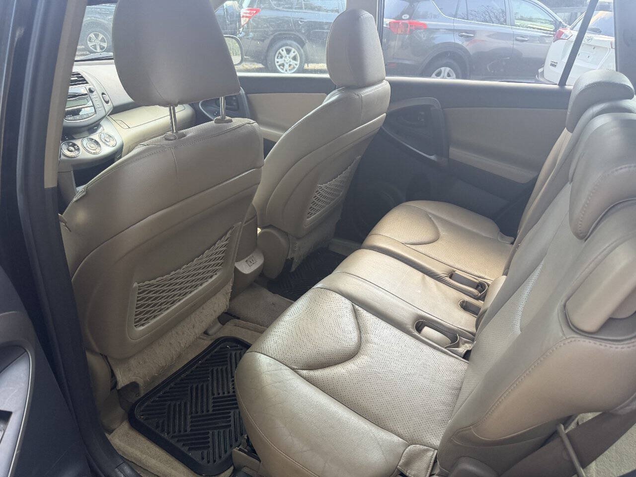 Used 2010 Toyota RAV4 Limited AWD/4WD image 6