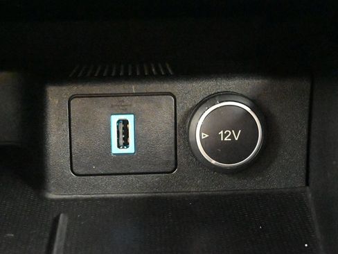 Used 2020 Ford Escape SE FWD image 19
