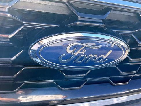 Certified 2025 Ford Escape ST-Line AWD/4WD image 33