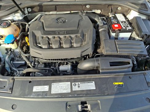 Used 2018 Volkswagen Passat 2.0T SE image 29