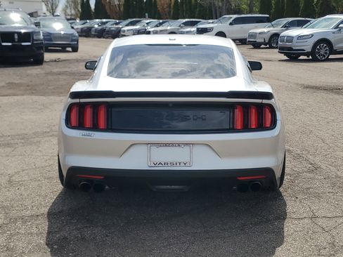 Used 2017 Ford Mustang GT Premium RWD image 5