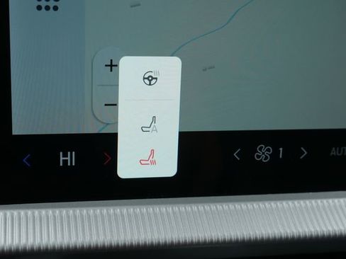 New 2026 Ford Explorer ST-Line w/ ST-Line Street Pack image 6