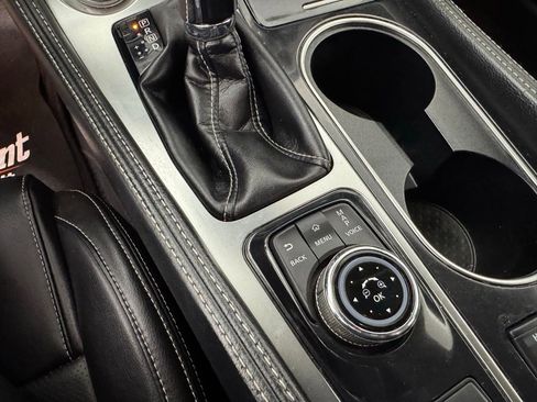 Used 2023 Nissan Maxima SV w/ Floor Mat Group image 21