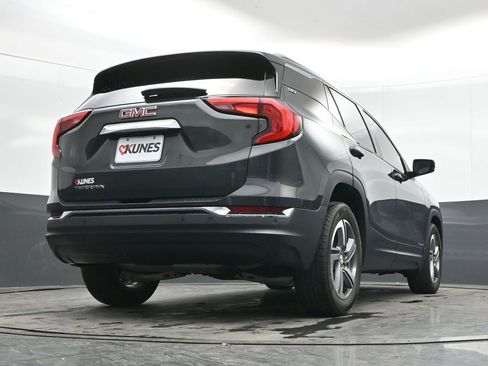 Used 2018 GMC Terrain SLT w/ Preferred Package image 41