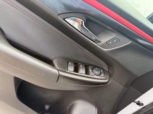 Used 2024 Chevrolet TrailBlazer RS FWD image 6