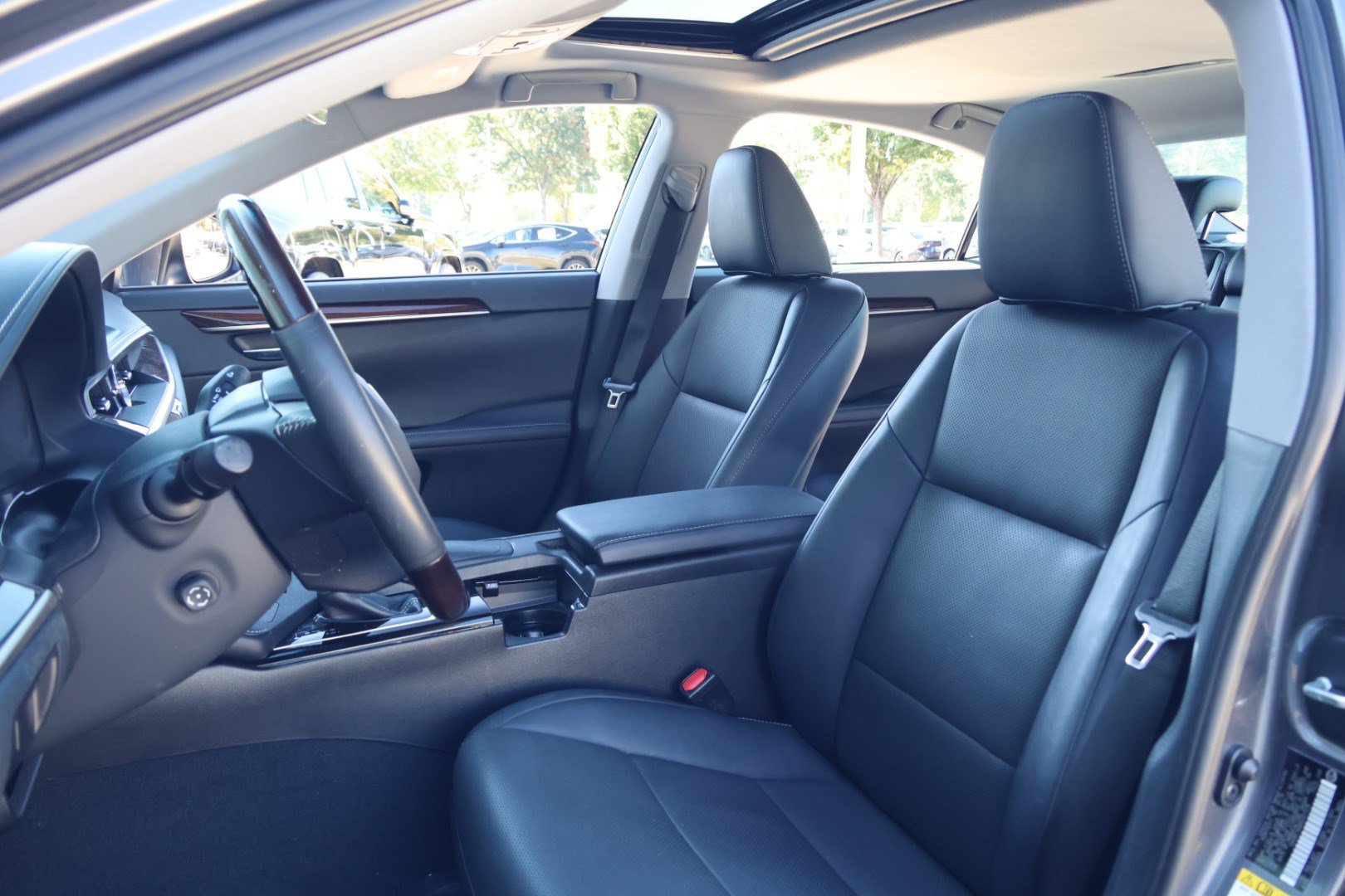 Used 2016 Lexus ES 350 w/ Premium Package w/Wood Trim FWD image 35