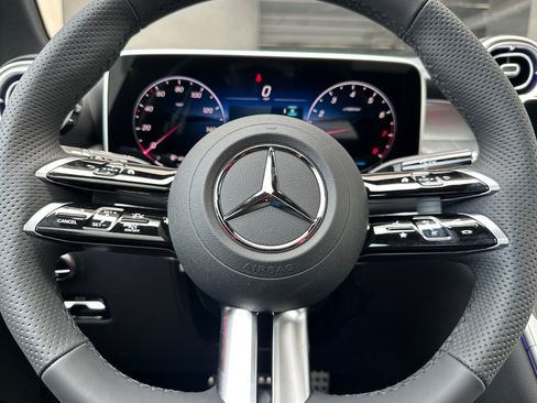 New 2026 Mercedes-Benz GLC 300 image 23