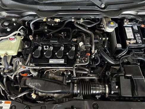 Used 2016 Honda Civic Touring image 11