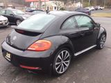 Used 2013 Volkswagen Beetle R-Line image 5