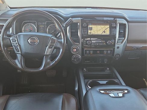 Used 2018 Nissan Titan Platinum Reserve w/ Platinum Utility Package image 9