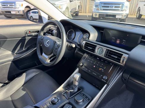 Used 2014 Lexus IS 250 image 14