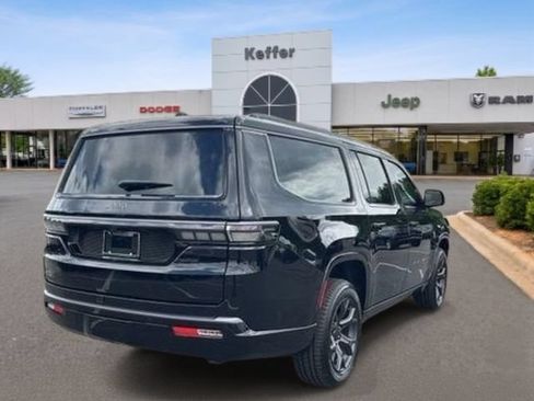 New 2026 Jeep Grand Wagoneer L Limited w/ Premium Group II AWD/4WD image 6