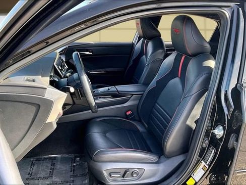 Used 2021 Toyota Avalon TRD image 25
