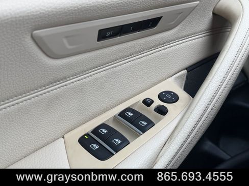 Used 2019 BMW 530i xDrive AWD/4WD image 21