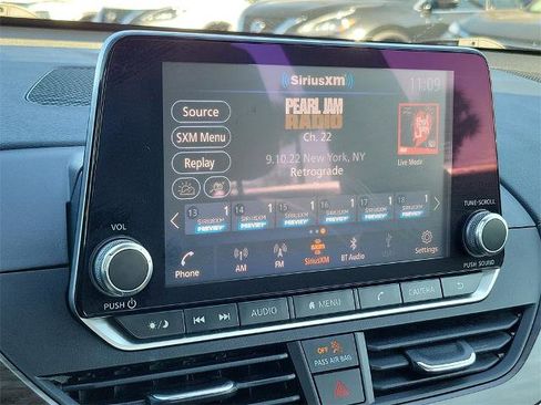 Certified 2024 Nissan Altima 2.5 SV image 29