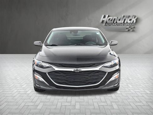 Used 2024 Chevrolet Malibu RS FWD image 3
