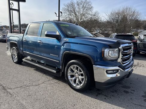 Used 2018 GMC Sierra 1500 SLT w/ SLT Premium Package image 1