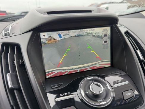 Used 2018 Ford Escape Titanium FWD image 18