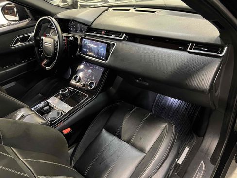 Used 2018 Land Rover Range Rover Velar R-Dynamic SE image 35