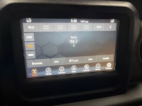 Used 2021 Jeep Wrangler Unlimited Sport image 26