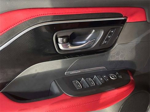 Used 2025 Acura ADX A-Spec image 14