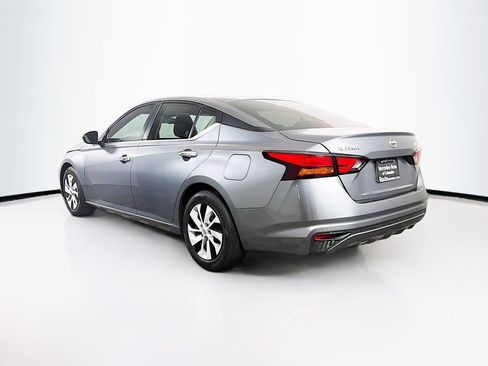 Used 2024 Nissan Altima 2.5 S FWD image 5