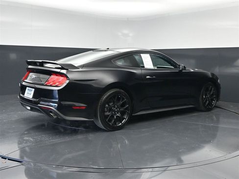 Used 2019 Ford Mustang Premium w/ Ecoboost Performance Package RWD image 5