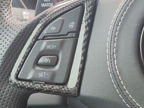 Used 2022 Chevrolet Camaro SS image 10