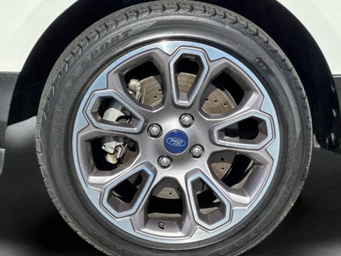 Used 2019 Ford EcoSport Titanium AWD/4WD image 25