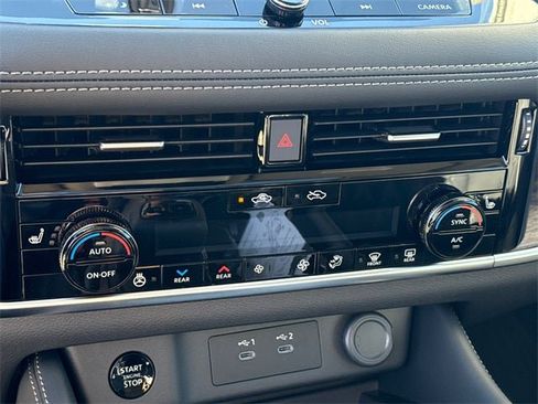 New 2026 Nissan Rogue Platinum w/ Tech Package image 26