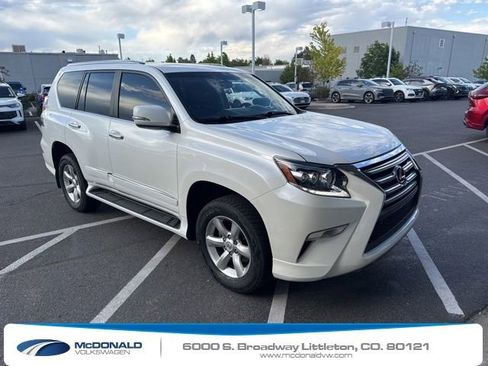 Used 2014 Lexus GX 460 AWD/4WD image 3